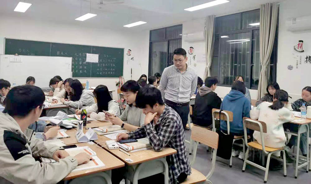 勵志照亮人生，創(chuàng)業(yè)改變命運——衡陽幼高專2021年第21—24期SYB創(chuàng)業(yè)培訓(xùn)班順利結(jié)業(yè)
